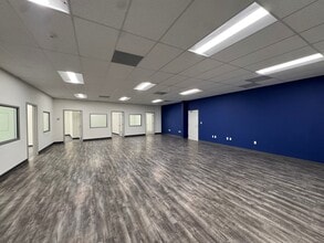 1880 N Commerce Pky, Weston, FL for lease Interior Photo- Image 1 of 2