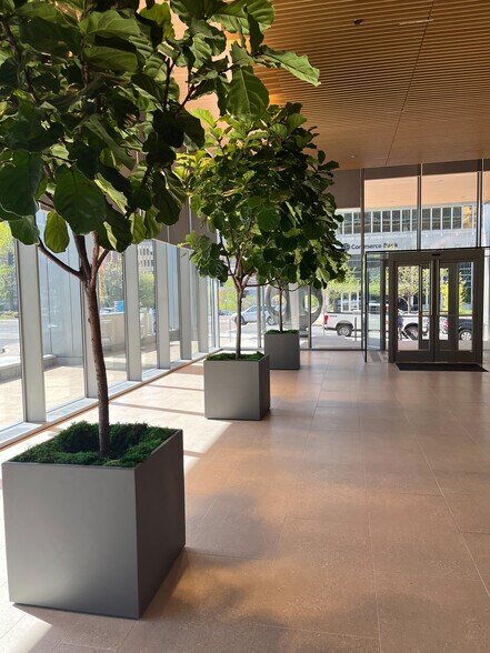 8001 Forsyth Blvd, Saint Louis, MO for lease - Building Photo - Image 2 of 14