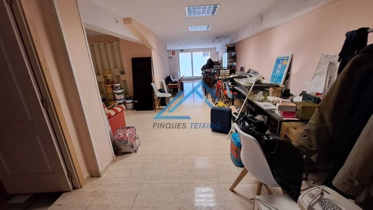 Piera, BAR 08784 -  -  - Interior Photo - Image 1 of 8