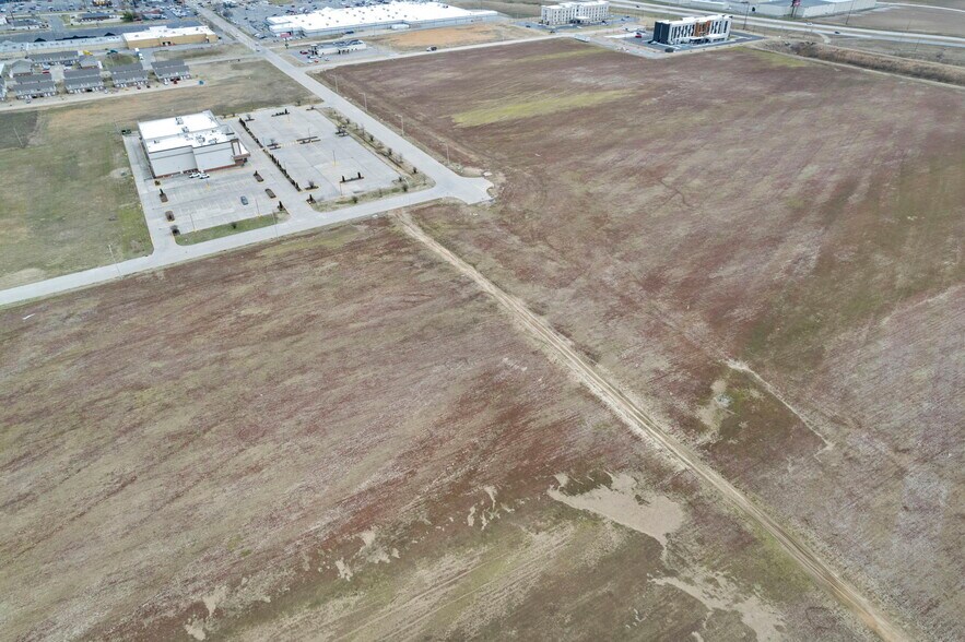 Cinema, Sikeston, MO for sale - Building Photo - Image 3 of 9