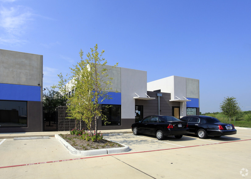 5150 Crenshaw Rd, Pasadena, TX for lease - Building Photo - Image 2 of 4