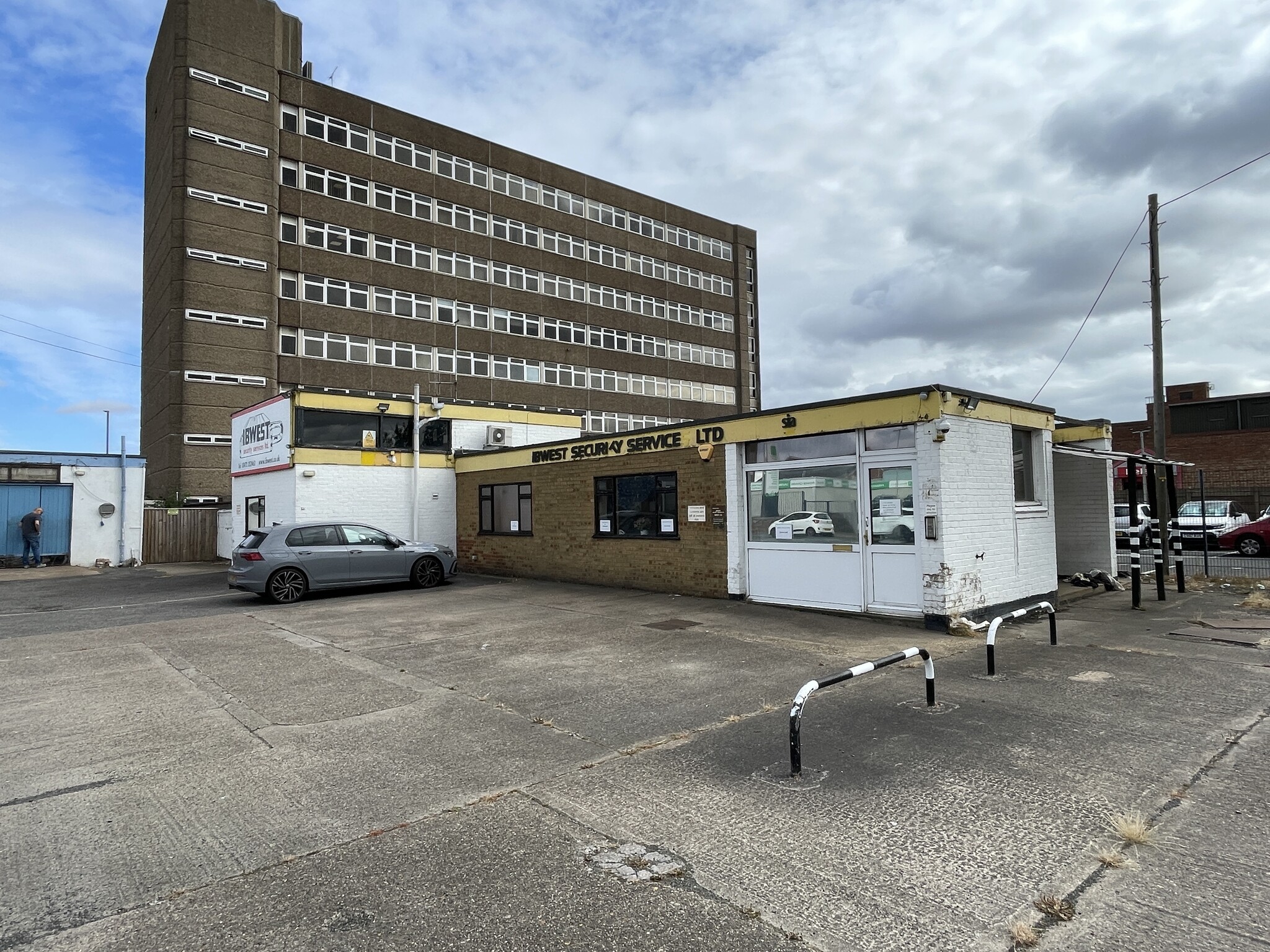 Railway St, Grimsby for sale Building Photo- Image 1 of 7