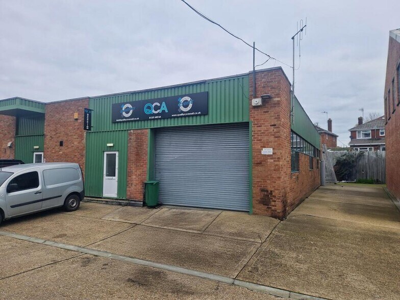 10 Blackbrook Rd, Fareham for lease - Building Photo - Image 2 of 5