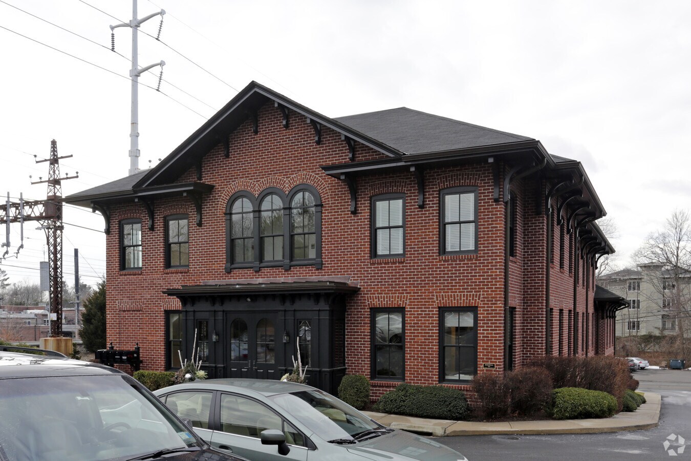 96 Old Post Rd, Fairfield, CT 06824 Property Record