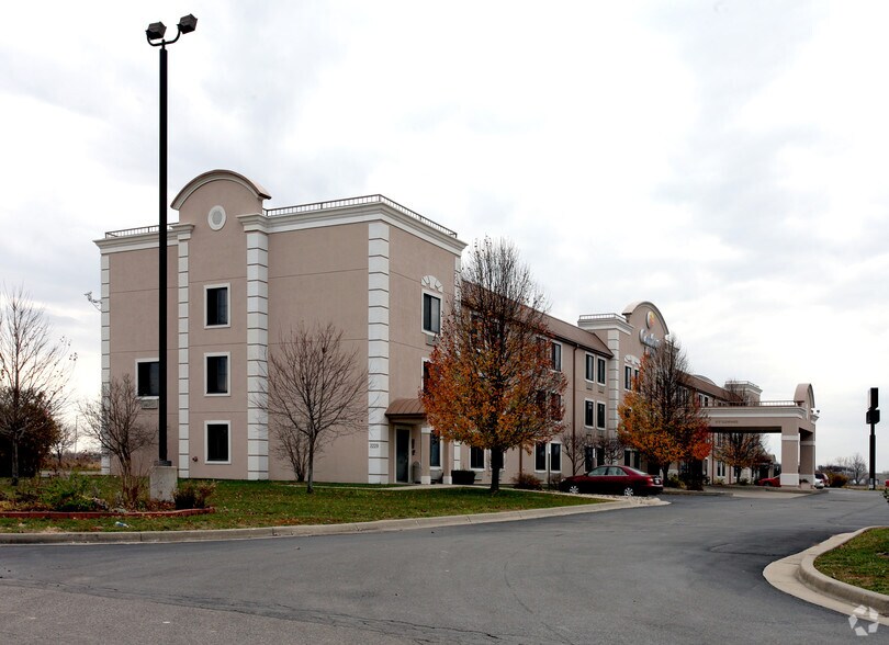 2229 E 59th St, Anderson, IN for sale - Primary Photo - Image 1 of 1