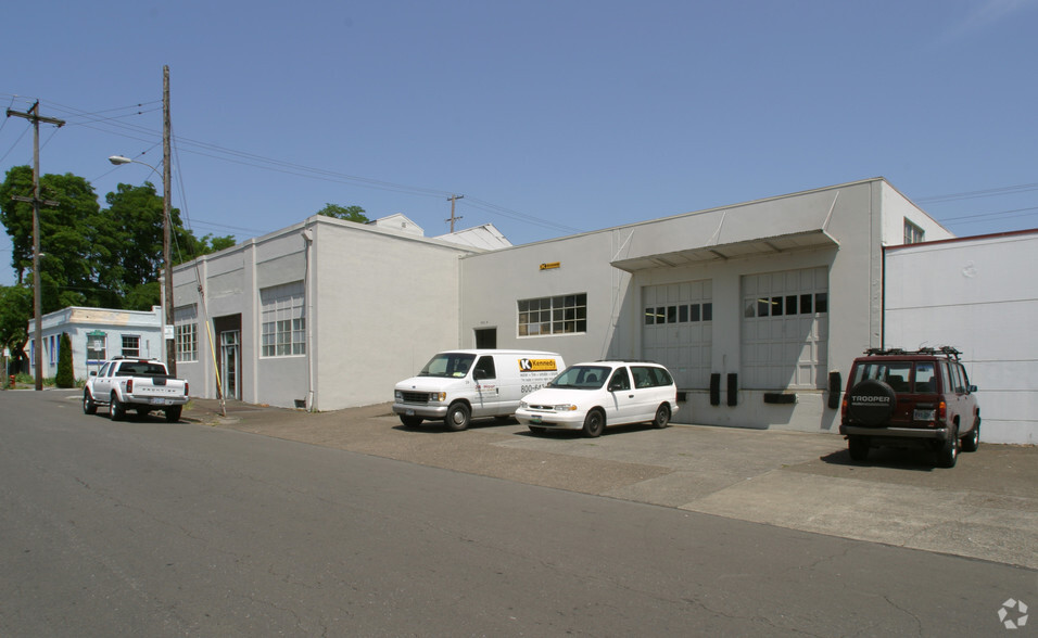 302 SE 7th Ave, Portland, OR for lease - Other - Image 2 of 17