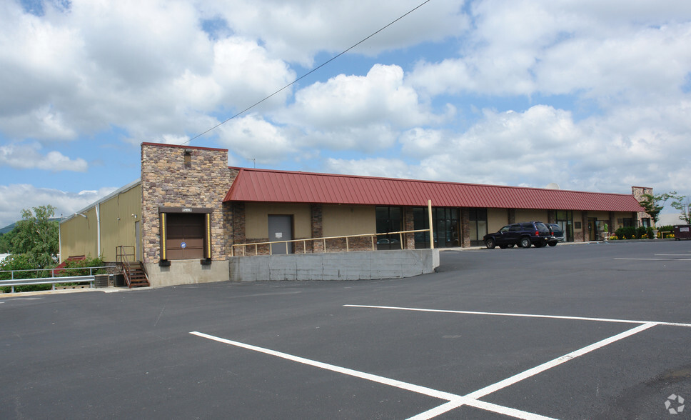 5414-5506 6th Ave, Altoona, PA for lease - Building Photo - Image 2 of 6