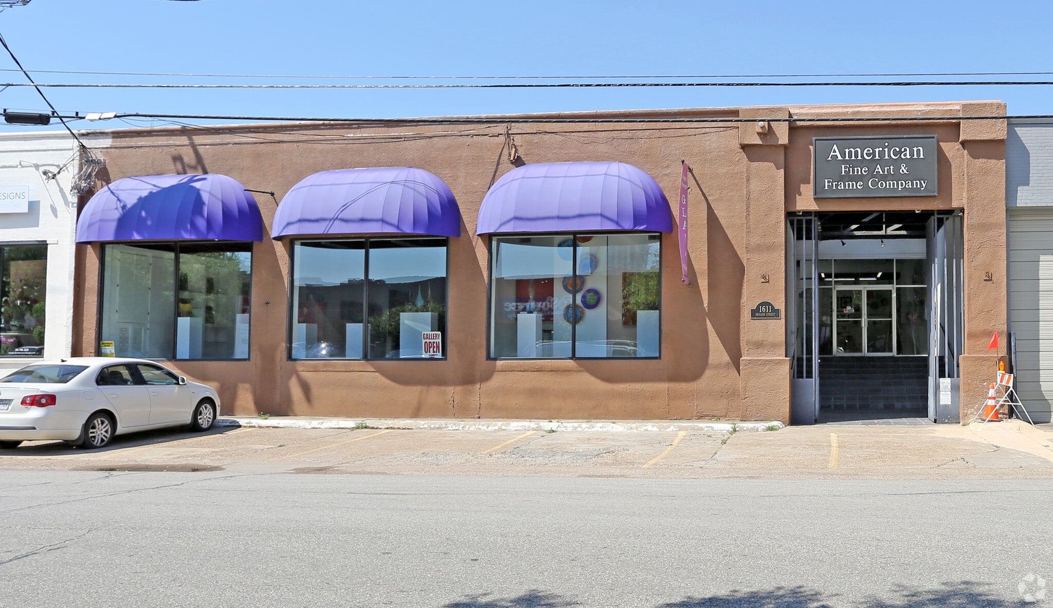 1611 Dragon St, Dallas, TX for sale Primary Photo- Image 1 of 1