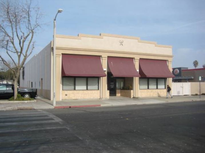 340 W 8th St, Hanford, CA for sale - Building Photo - Image 1 of 1