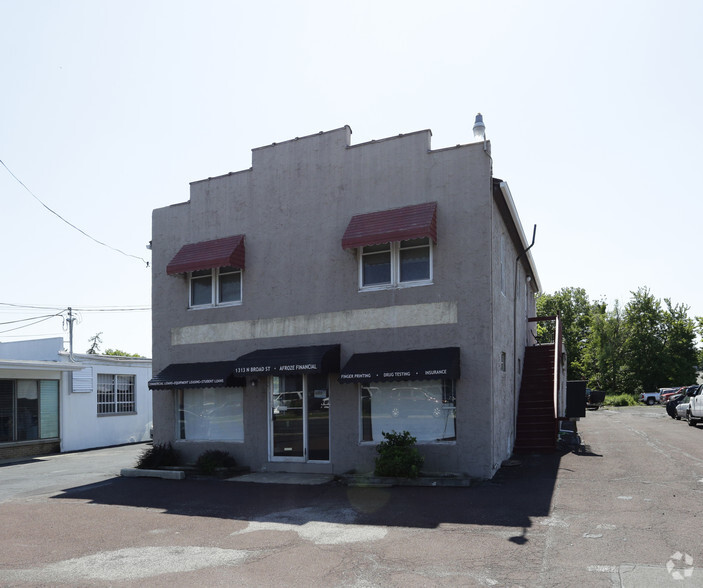 1313 N Broad St, Lansdale, PA for lease - Building Photo - Image 1 of 2