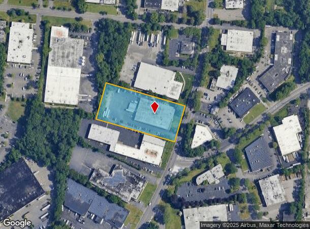  690 Old Willets Path, Hauppauge, NY Parcel Map