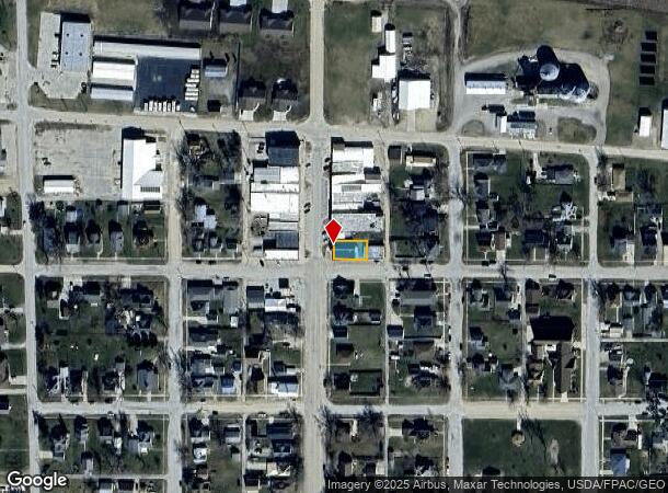 32 Main St, Newhall, IA Parcel Map