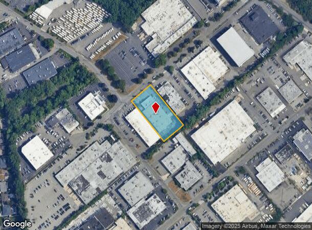  111 E Ames Ct, Plainview, NY Parcel Map