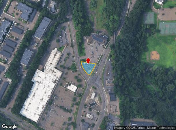  2440 Dixwell Ave, Hamden, CT Parcel Map