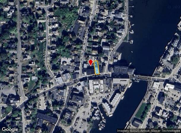 32 W Main St, Mystic, CT Parcel Map
