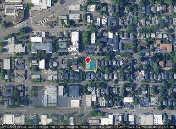  2006 Ne Davis St, Portland, OR Parcel Map