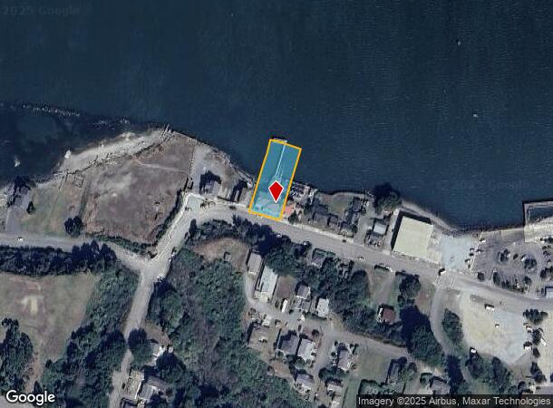 390 1St St Sw, Bandon, OR Parcel Map