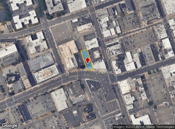  211 Fulton Ave, Hempstead, NY Parcel Map