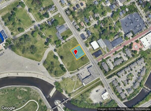  317 N Grand Traverse St, Flint, MI Parcel Map