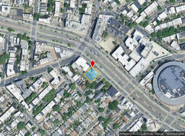 8616 Queens Blvd, Elmhurst, NY Parcel Map