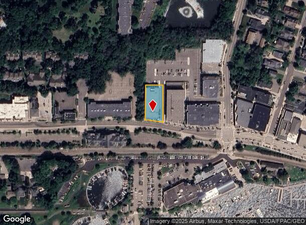  235 Lake St E, Wayzata, MN Parcel Map