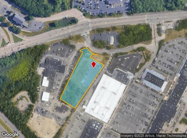 124 Old Derby St, Hingham, MA Parcel Map
