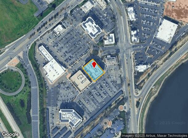  8365 N Fresno St, Fresno, CA Parcel Map