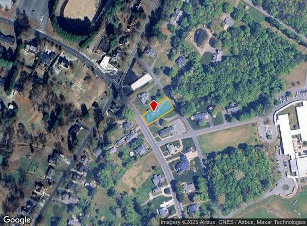  607 W Main St, Pilot Mountain, NC Parcel Map