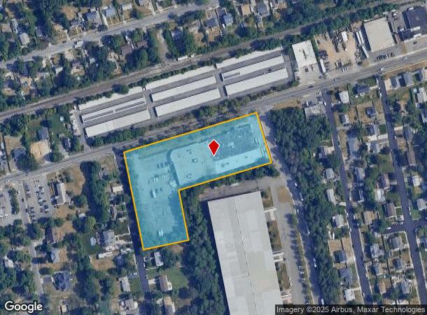 100 Pine Aire Dr, Bay Shore, NY Parcel Map