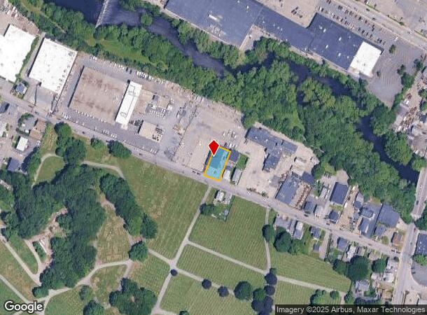  212 Calvary St, Waltham, MA Parcel Map