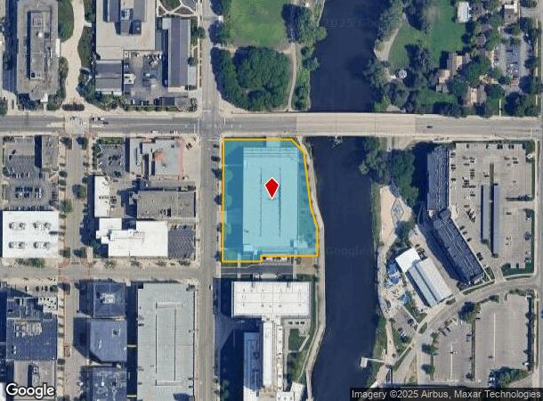 300 N Grand Ave, Lansing, MI Parcel Map
