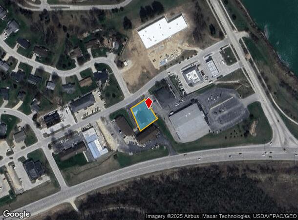811 Commerce Dr, Decorah, IA Parcel Map