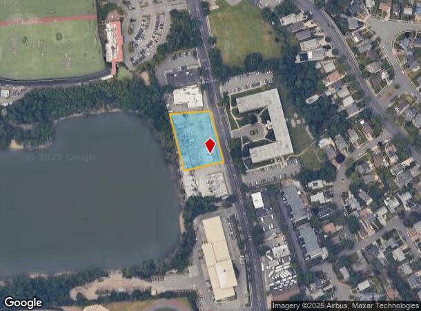 321 Denton Ave, New Hyde Park, NY Parcel Map