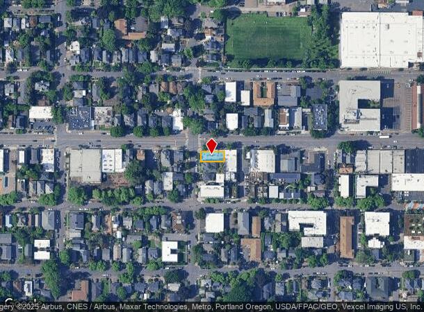  2400 E Burnside St, Portland, OR Parcel Map