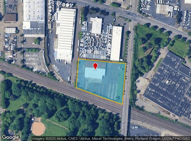  8140 N Commercial Ave, Portland, OR Parcel Map