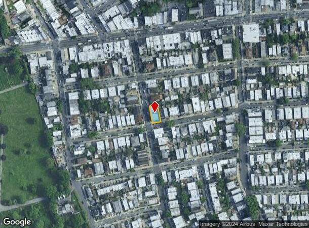  6745 75Th St, Middle Village, NY Parcel Map