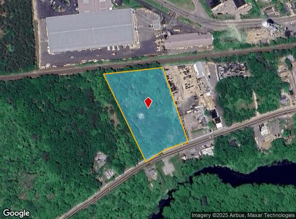 950 W Main St, Riverhead, NY Parcel Map