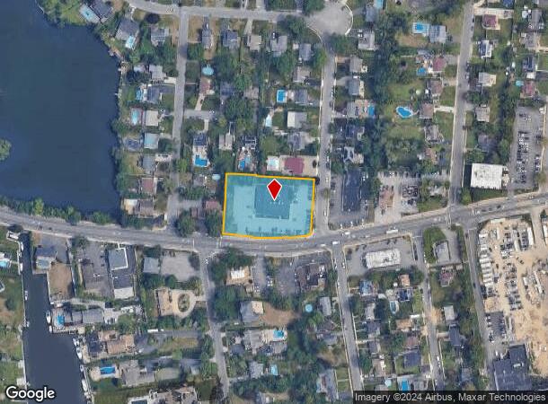  735 Montauk Hwy, West Islip, NY Parcel Map