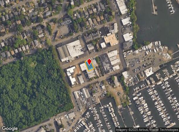 16 Secatoag Ave, Port Washington, NY Parcel Map