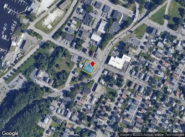 33 Veterans Memorial Pkwy, East Providence, RI Parcel Map