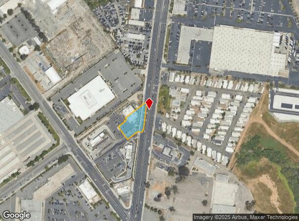  860 N Main St, Corona, CA Parcel Map