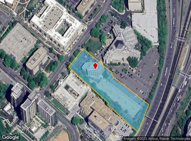  7918 Jones Branch Dr, Mc Lean, VA Parcel Map