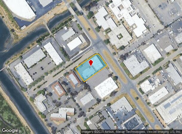 7717 Edgewater Dr, Oakland, CA Parcel Map