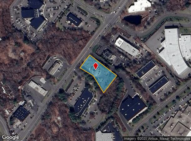  132 Monroe Tpke, Trumbull, CT Parcel Map