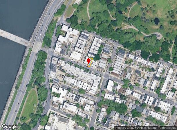 33 Bay Ridge Ave, Brooklyn, NY Parcel Map