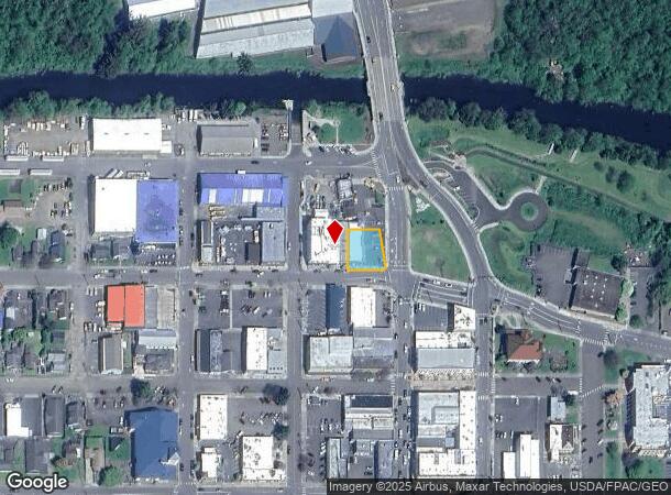 1910 1St St, Tillamook, OR Parcel Map