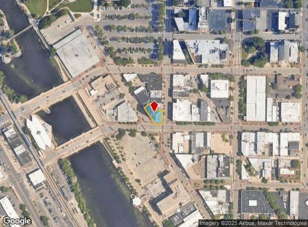 100 E Chicago St, Elgin, IL Parcel Map