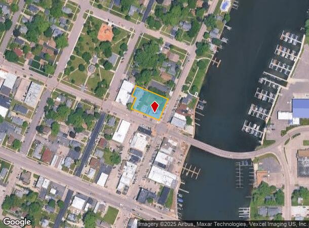  1401 N Riverside Dr, Mchenry, IL Parcel Map