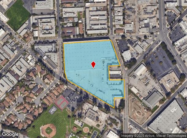 687 N Eucalyptus Ave, Inglewood, CA Parcel Map