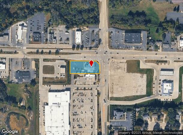  1811 W Washington St, West Bend, WI Parcel Map